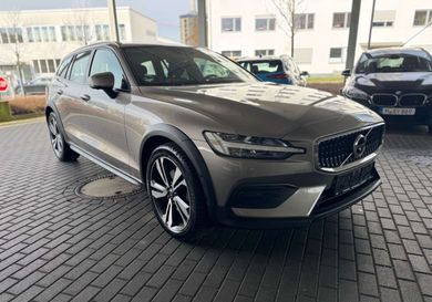 Volvo V60 Cross Country, 2020