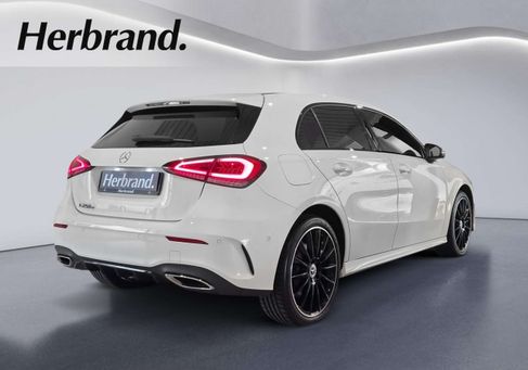Mercedes-Benz A 250, 2022