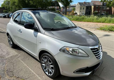 Lancia Ypsilon, 2011