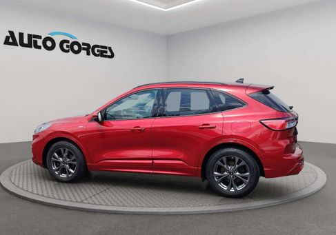 Ford Kuga, 2021