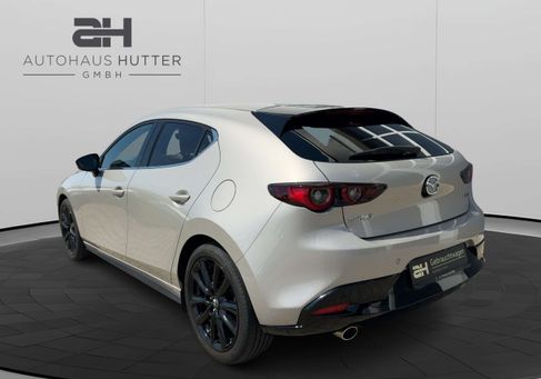 Mazda 3, 2023