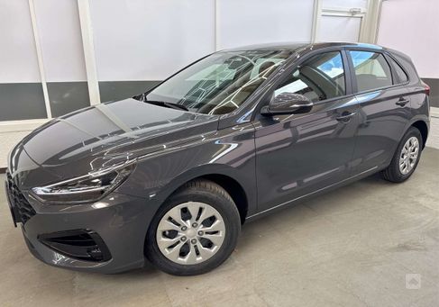 Hyundai i30, 2025