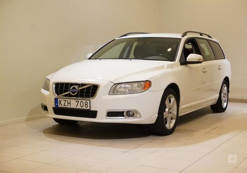 Volvo V70, 2011