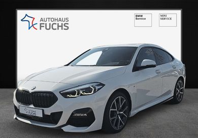 BMW 218, 2022