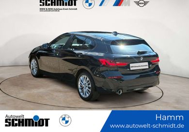 BMW 118, 2022