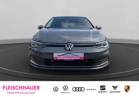 Volkswagen Golf, 2022 2
