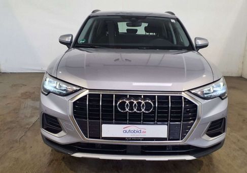 Audi Q3, 2022 3