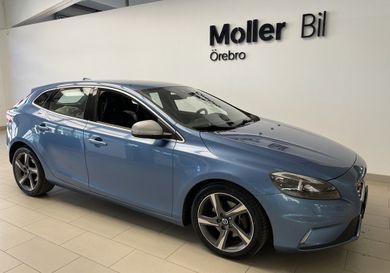 Volvo V40, 2016