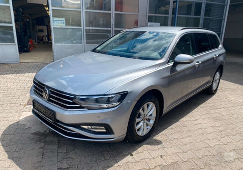 Volkswagen Passat, 2023