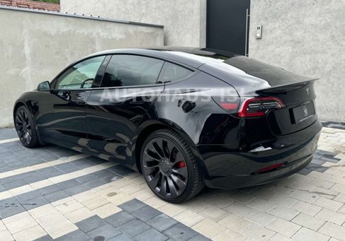 Tesla Model 3, 2022