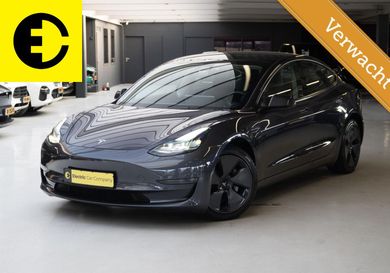 Tesla Model 3, 2022