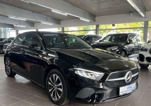 Mercedes-Benz A 180, 2025
