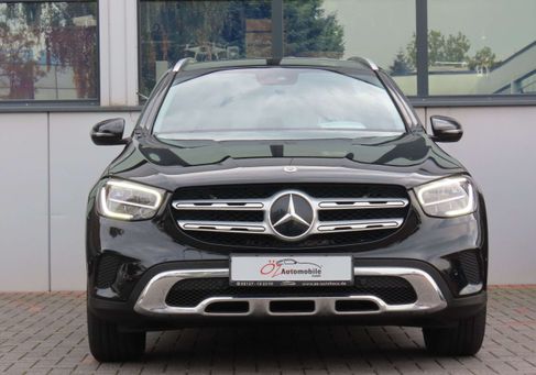 Mercedes-Benz GLC 200, 2022