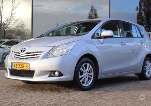 Toyota Verso, 2012