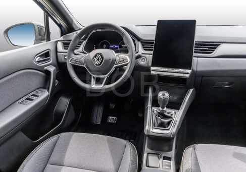 Renault Captur, 2025 3