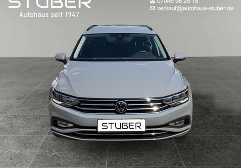 Volkswagen Passat Variant, 2023 3