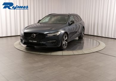 Volvo V90, 2023