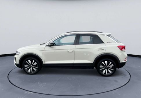 Volkswagen T-Roc, 2025
