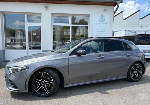 Mercedes-Benz A 180, 2022