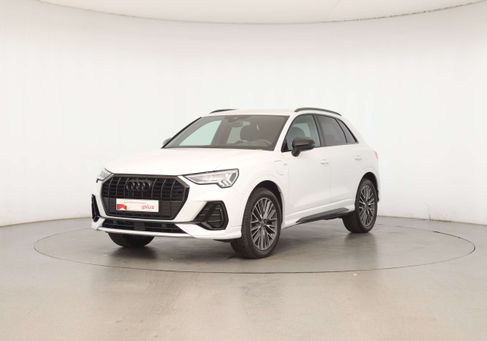 Audi Q3, 2022 2