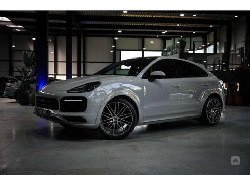 Porsche Cayenne, 2022