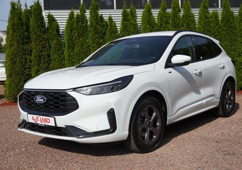 Ford Kuga, 2025
