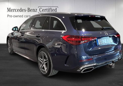 Mercedes-Benz C 300, 2025