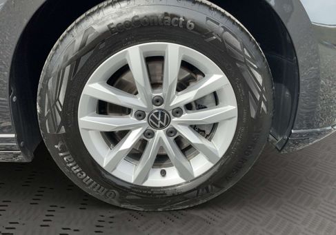 Volkswagen Passat Variant, 2023 3