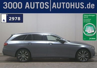 Mercedes-Benz E 300, 2022