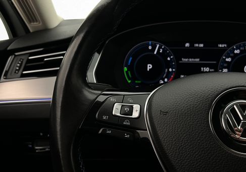 Volkswagen Passat Variant, 2018 3