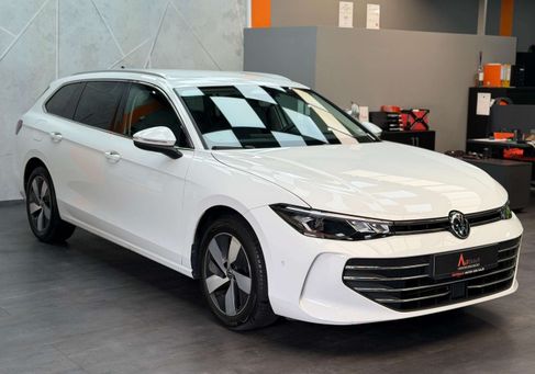 Volkswagen Passat Variant, 2025 3