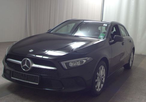 Mercedes-Benz A 250, 2022