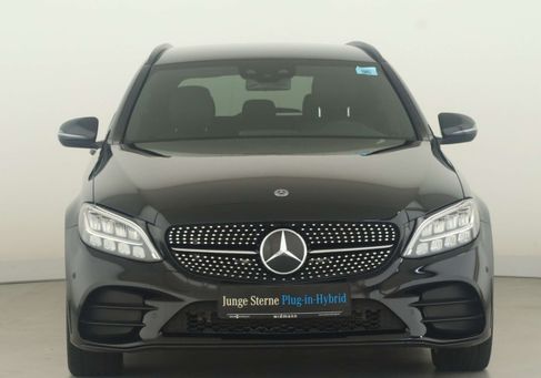 Mercedes-Benz C 300, 2021