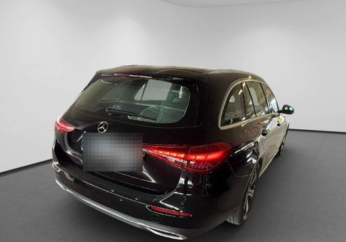 Mercedes-Benz C 200, 2023