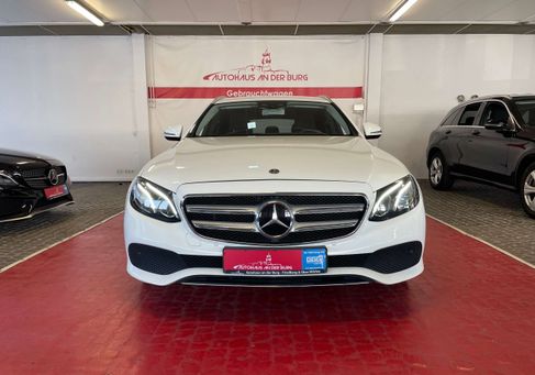 Mercedes-Benz E 200, 2017