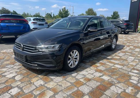 Volkswagen Passat, 2021