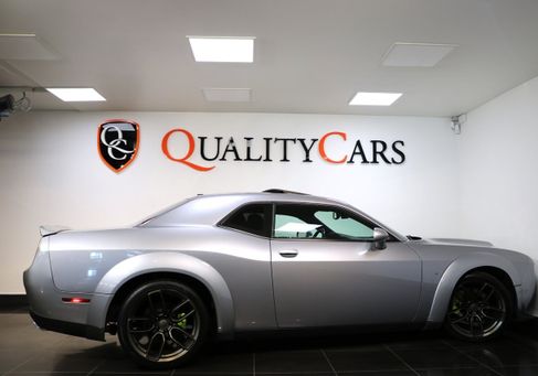 Dodge Challenger, 2016