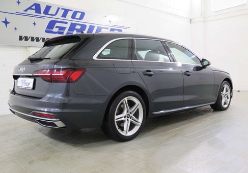 Audi A4, 2022