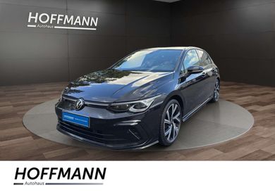 Volkswagen Golf, 2022