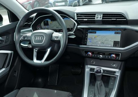 Audi Q3, 2023