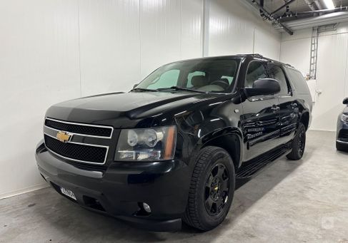 Chevrolet Suburban, 2012