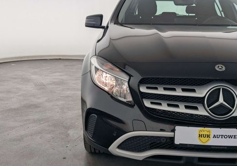 Mercedes-Benz GLA 180, 2018