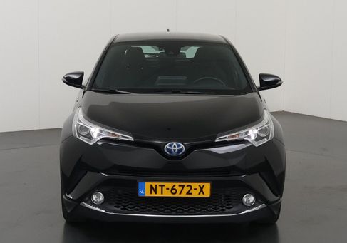 Toyota C-HR, 2017