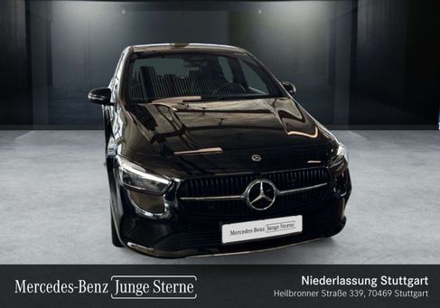 Mercedes-Benz B 200, 2026