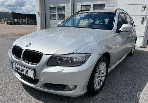 BMW 320, 2009