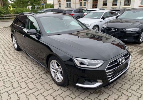 Audi A4, 2022