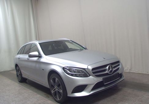 Mercedes-Benz C 300, 2021