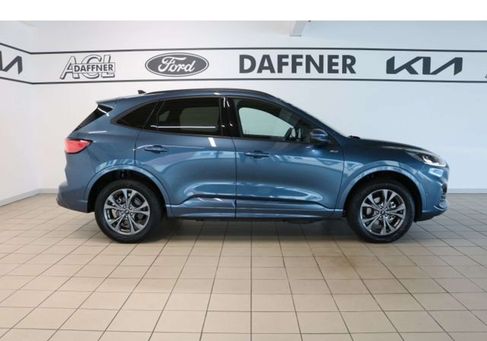 Ford Kuga, 2023
