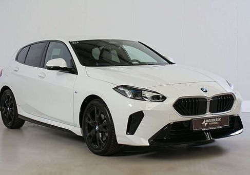BMW 120, 2025