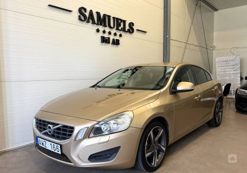 Volvo S60, 2011